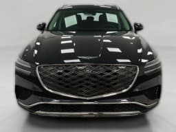 Genesis GV70 2.5T Select AWD 2027 — side view