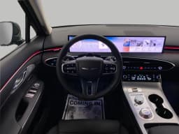 Genesis GV70 2.5T Select AWD 2027 — side view