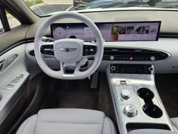 Genesis Electrified GV70 19" AWD 2027 — side view