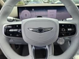 Genesis Electrified GV70 19" AWD 2027 — side view
