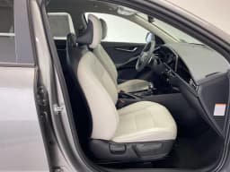 Kia Niro EX FWD 2026 — side view
