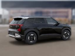 Kia Seltos LX AWD 2027 — side view