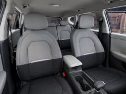 Kia Seltos S FWD 2027 — side view