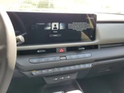 Kia Seltos S FWD 2027 — side view