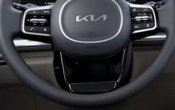 Kia Carnival LXS FWD 2026 — side view