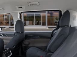 Kia Carnival LX FWD 2027 — side view