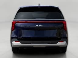 Kia Carnival Hybrid LXS FWD 2027 — side view