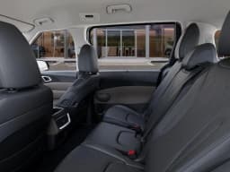 Kia Carnival EX FWD 2026 — side view