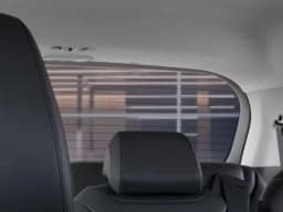 Kia Carnival EX FWD 2026 — side view