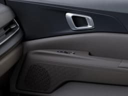 Kia Carnival EX FWD 2026 — side view
