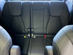 Kia Carnival SX Prestige FWD 2026 — side view