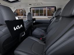 Kia Carnival SX Prestige FWD 2026 — side view