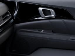 Kia Carnival SX Prestige FWD 2026 — side view