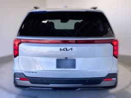 Kia Carnival SX FWD 2027 — side view