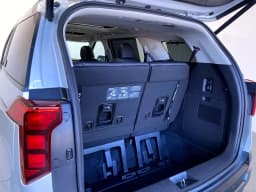 Kia Carnival SX FWD 2027 — side view