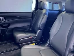 Kia Carnival SX FWD 2027 — side view