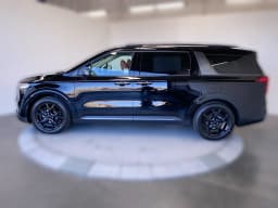 Kia Carnival SX FWD 2027 — side view