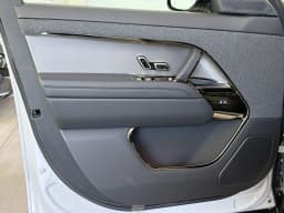 Land Rover Range Rover Sport SE P360 2026 — side view