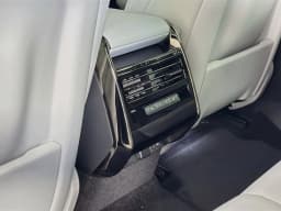 Land Rover Range Rover Sport SE P360 2026 — side view