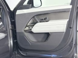 Land Rover Range Rover Sport SE P360 2026 — side view