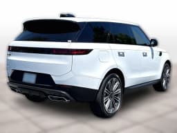 Land Rover Range Rover Sport SE P360 2026 — side view
