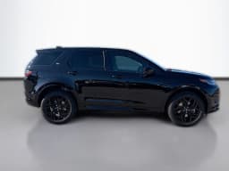 Land Rover Discovery Sport Landmark 4WD 2026 — side view