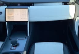 Land Rover Discovery Sport Landmark 4WD 2026 — side view