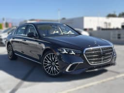 Mercedes-Benz S-Class S 580 4MATIC Sedan 2027 — side view