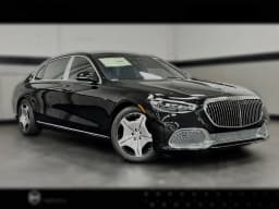 Mercedes-Benz S-Class Maybach S 680 4MATIC Sedan 2026 — side view