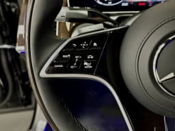 Mercedes-Benz S-Class Maybach S 680 4MATIC Sedan 2026 — side view