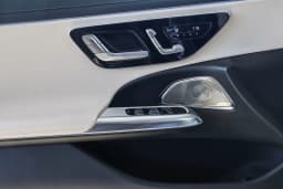 Mercedes-Benz E-Class E 350 RWD Sedan 2027 — side view