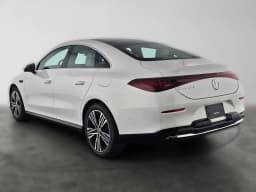 Mercedes-Benz CLA CLA 220 Hybrid FWD 2027 — side view