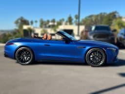 Mercedes-Benz SL AMG SL 43 Roadster 2026 — side view