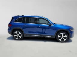 Mercedes-Benz GLB GLB 250 SUV 2026 — side view