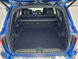 Mercedes-Benz GLB GLB 250 SUV 2026 — side view