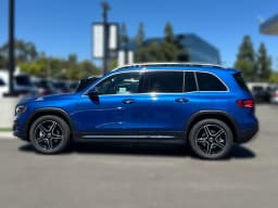 Mercedes-Benz GLB GLB 250 SUV 2026 — side view
