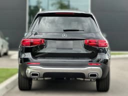 Mercedes-Benz GLB GLB 250 SUV 2026 — side view