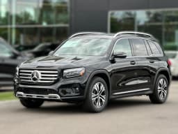 Mercedes-Benz GLB GLB 250 SUV 2026 — side view