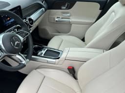 Mercedes-Benz GLB GLB 250 SUV 2026 — side view