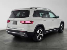 Mercedes-Benz GLB GLB 250 SUV 2026 — side view