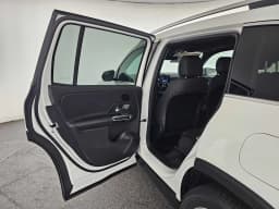 Mercedes-Benz GLB GLB 250 SUV 2026 — side view