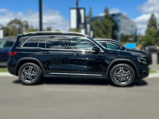 Mercedes-Benz GLB GLB 250 SUV Mercedes-Benz GLB GLB 250 SUV