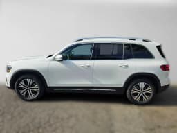 Mercedes-Benz GLB GLB 250 SUV 2026 — side view