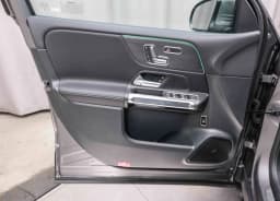 Mercedes-Benz GLB GLB 250 SUV 2026 — side view