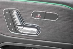 Mercedes-Benz GLB GLB 250 SUV 2026 — side view
