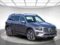 Mercedes-Benz GLB GLB 250 4MATIC SUV 2026 — side view