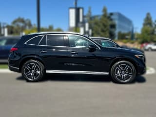 Mercedes-Benz GLC GLC 300 4MATIC SUV Mercedes-Benz GLC GLC 300 4MATIC SUV