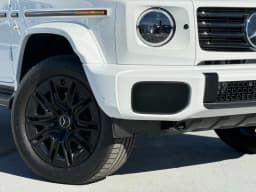 Mercedes-Benz G-Class G 580e SUV 2025 — side view