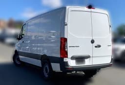 Mercedes-Benz Sprinter Crew Van Standard Roof 4-Cyl Diesel 2500 Standard Roof I4 Diesel 144" RWD 2026 — side view