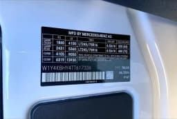 Mercedes-Benz Sprinter Crew Van Standard Roof 4-Cyl Diesel 2500 Standard Roof I4 Diesel 144" RWD 2026 — side view